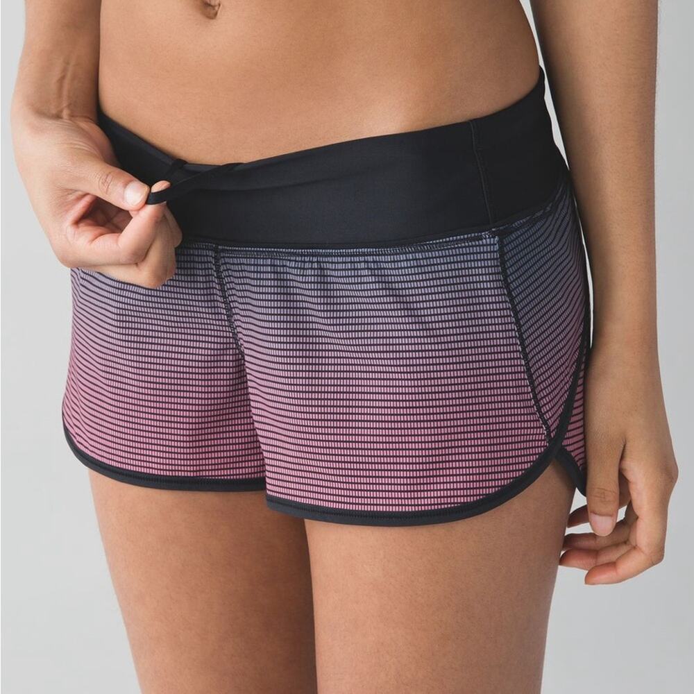 Lululemon Speed Short H2O Black Double Gradient Stripe Athletic Size 6